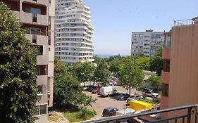 Ferienwohnung Flora Beach Burgas City Exterior photo