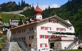 Hotel Berghaus Stuben Stuben am Arlberg Exterior photo