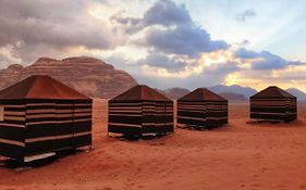 Desert Mars Camp & Tours Wadi Rum Exterior photo