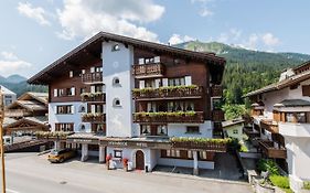 Hotel Steinbock Klosters-Serneus Exterior photo