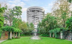 Aparthotel Taj Wellington Mews Mumbai Exterior photo