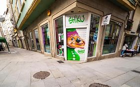 Hostel Shiku Lugo Exterior photo