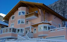 Hotel Garni Corinna Ischgl Exterior photo