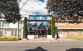 Hotel Ejecutivo Embajada Bogotá Exterior photo