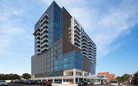 Hotel Four Points By Sheraton Flushing New York Exterior photo