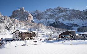 Hotel Plan De Gralba Wolkenstein in Gröden Exterior photo