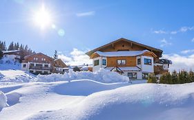 Hotel Landhaus Kirchgasser Ramsau am Dachstein Exterior photo