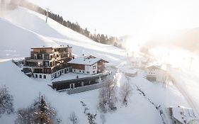 Apartments Landhaus Saalbach Exterior photo