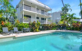 Seascape Holidays - Tropical Reef Apartments Port Douglas Exterior photo