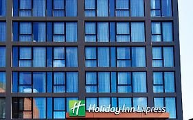 Holiday Inn Express - Nyc Brooklyn - Sunset Park, An Ihg Hotel New York Exterior photo