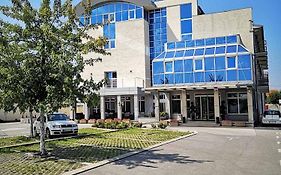Hotel Elegance Belgrad Exterior photo