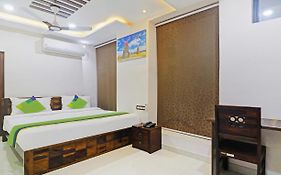 Treebo J A Royal Suites Manikonda Hyderabad Exterior photo