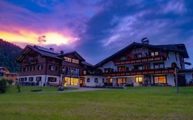 Hotel Gästehaus Mathies Mittelberg Exterior photo