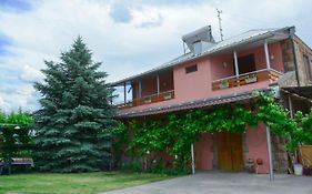 Old Bridge B&B Yeghegnadzor Exterior photo