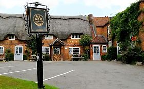 Hotel Five Bells Wickham Newbury  Exterior photo