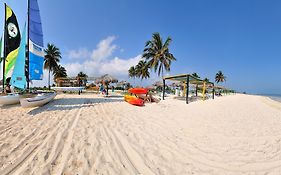 Hotel Club Amigo Mayanabo Playa Santa Lucia Exterior photo