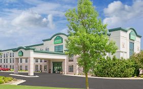 Hotel Wingate By Wyndham Green Bay Exterior photo