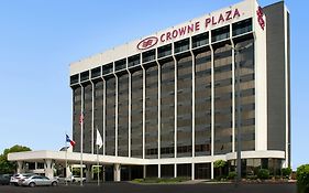 Crowne Plaza San Antonio Airport Exterior photo
