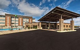 Holiday Inn Express Louisville Airport Expo Center, An Ihg Hotel Exterior photo