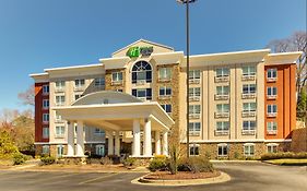 Holiday Inn Express Hotel&Suites Columbus-Fort Benning Exterior photo