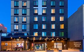 Fairfield Inn & Suites By Marriott New York Queens/Queensboro Bridge Exterior photo