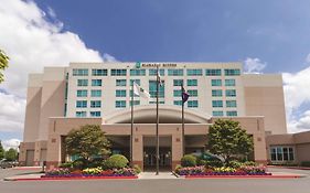 Embassy Suites By Hilton Portland Airport Exterior photo