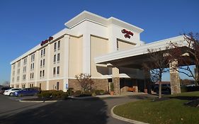 Hampton Inn Columbus-International Airport Gahanna Exterior photo