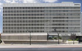 Hotel Doubletree By Hilton Newark Penn Station, Nj Exterior photo