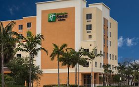 Holiday Inn Express & Suites Fort Lauderdale Airport South Dania Beach Exterior photo