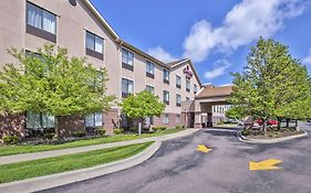 Hampton Inn Detroit/Belleville-Airport Area Exterior photo