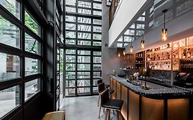 Hotel Ovolo Central Hongkong Exterior photo