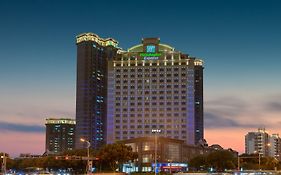 Holiday Inn Express Suzhou Changjiang, An Ihg Hotel Exterior photo