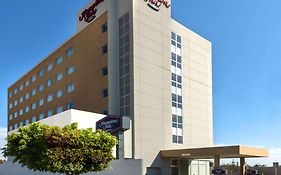 Hampton Inn By Hilton Irapuato Exterior photo