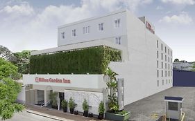 Hilton Garden Inn Guatemala-Stadt Exterior photo