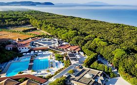 Garden Toscana Resort San Vincenzo Exterior photo