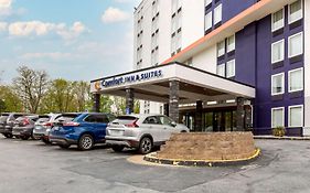 Comfort Inn & Suites Alexandria West Exterior photo