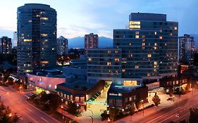 Hotel Hilton Vancouver Metrotown Burnaby Exterior photo