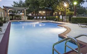 Hotel Doubletree By Hilton Austin-University Area Exterior photo