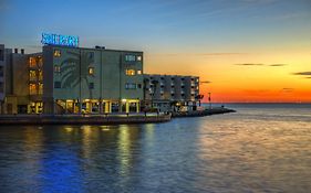 Sailport Waterfront Suites Tampa Exterior photo