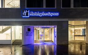Holiday Inn Express Dublin City Centre, An Ihg Hotel Exterior photo