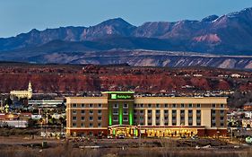 Holiday Inn St. George Convention Center, An Ihg Hotel Exterior photo