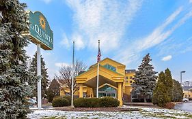 Hotel La Quinta By Wyndham Appleton College Avenue Exterior photo