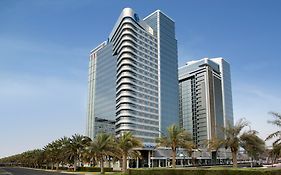 Hotel Pearl Rotana Capital Centre Abu Dhabi Exterior photo
