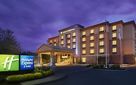 Holiday Inn Express & Suites Huntsville Exterior photo