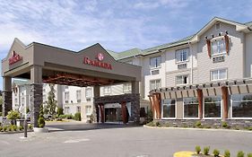 Hotel Ramada By Wyndham Surrey/Langley Exterior photo