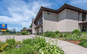 Comfort Inn Airport North Bay Exterior photo