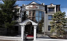 Garni Hotel Vozarev Belgrad Exterior photo