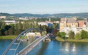 Best Western Hotel Dreiländerbrücke Weil am Rhein / Basel Exterior photo