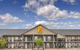 Motel Super 8 By Wyndham Fort Mcmurray Exterior photo