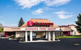 Hotel Ramada By Wyndham Jackson'S Point Georgina Exterior photo